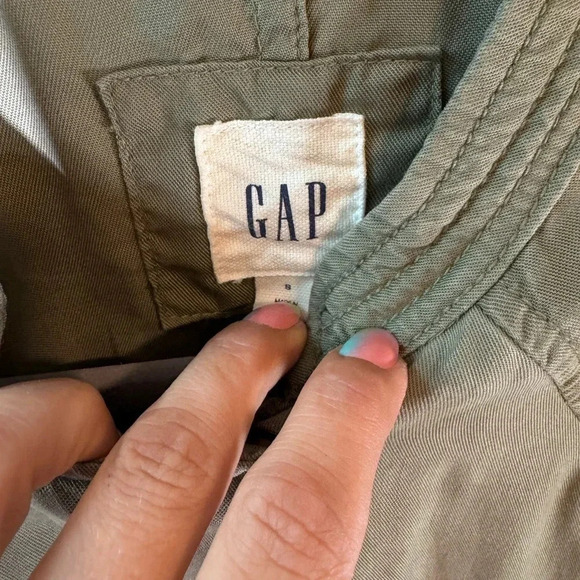 Gap Lightweight Bomber Jacket - olive green, size small - Picture 3 of 7